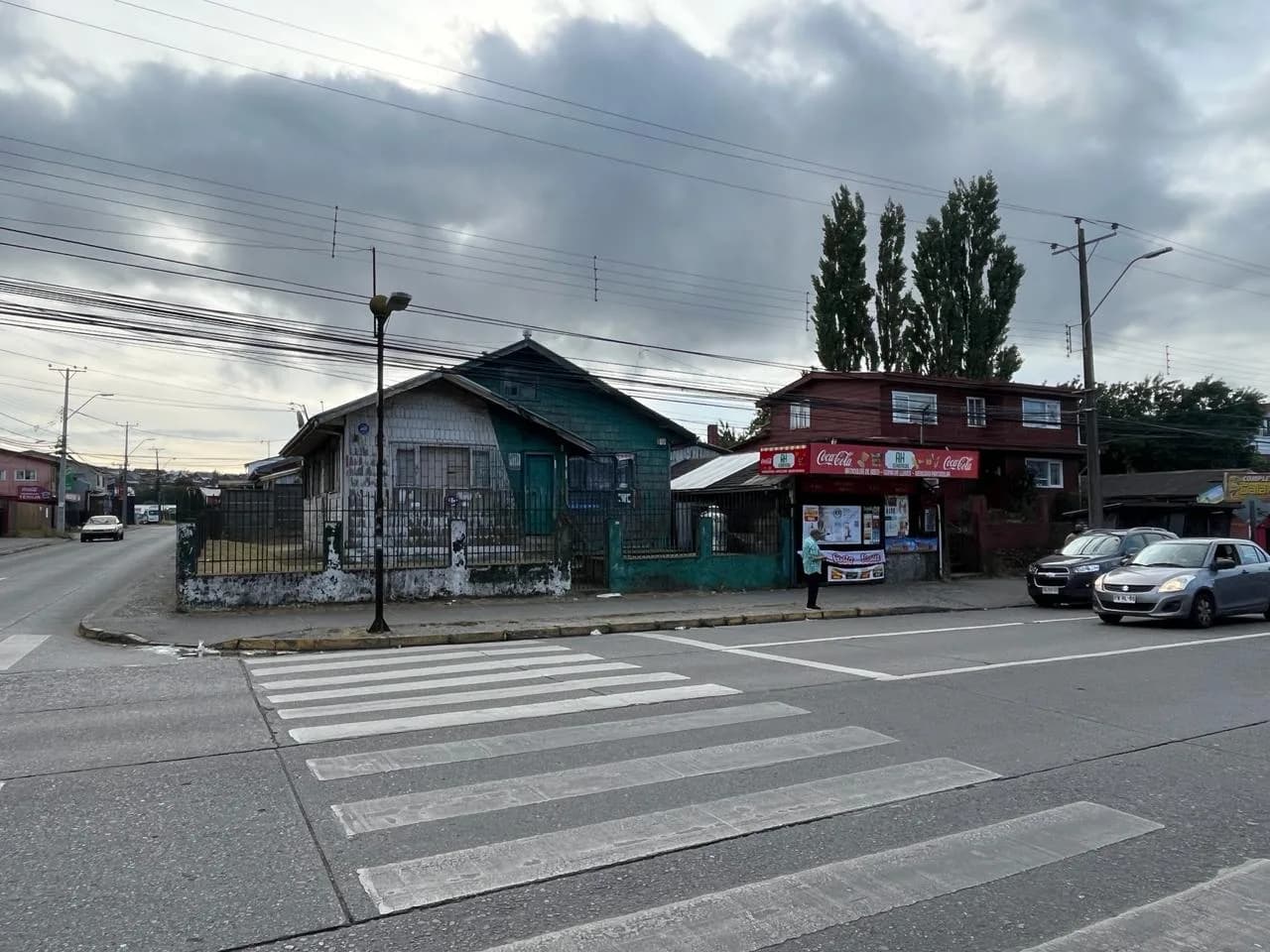 Terreno, Casa y Negocio, Puerto Montt. - CASA en Puerto Montt.